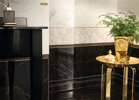 bagno versace nero|gianni versace.